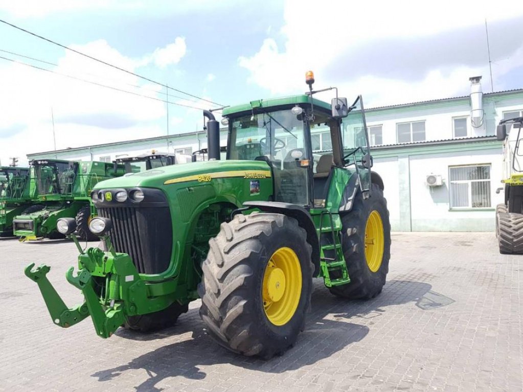 Oldtimer-Traktor typu John Deere 8420, Neumaschine v Здолбунів (Obrázek 1)