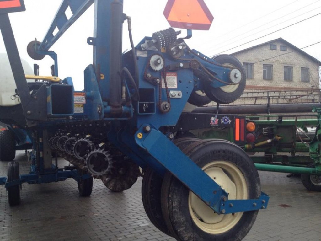 Gareeggenfelder typu Kinze 3600, Gebrauchtmaschine v Здолбунів (Obrázek 3)