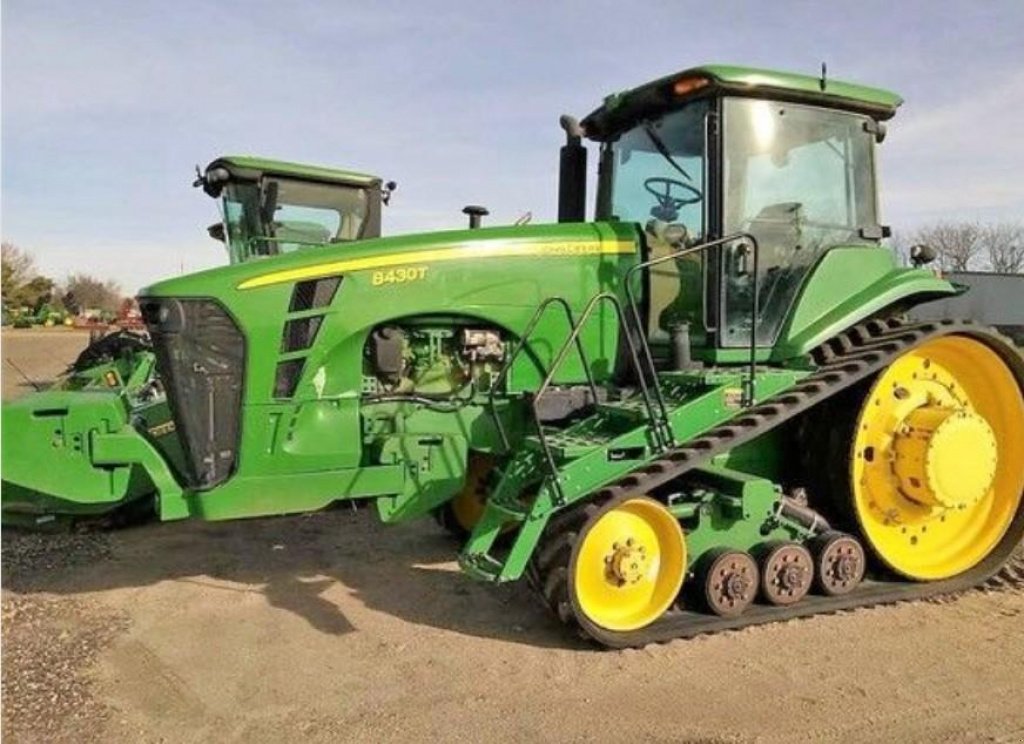 Raupentraktor του τύπου John Deere 8430T, Neumaschine σε Київ (Φωτογραφία 1)