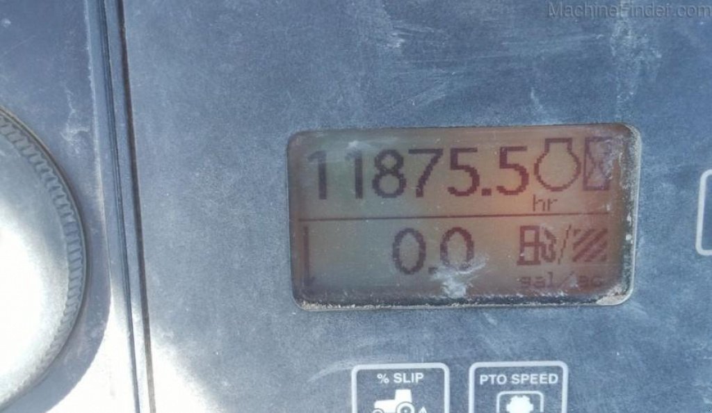 Oldtimer-Traktor des Typs John Deere 8430, Neumaschine in Київ (Bild 10)