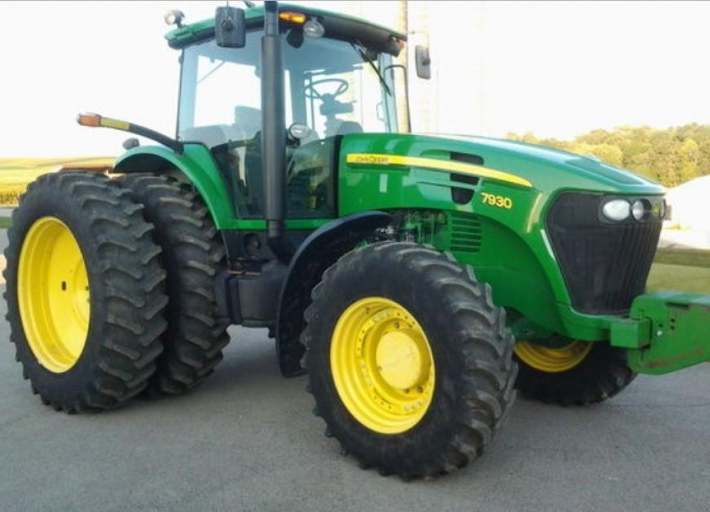 Oldtimer-Traktor a típus John Deere 7930, Neumaschine ekkor: Київ (Kép 3)