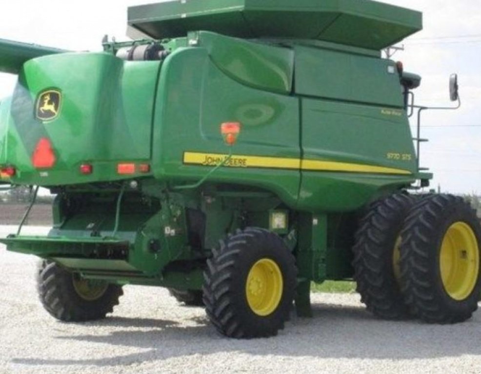 Oldtimer-Mähdrescher typu John Deere 9770 STS, Neumaschine v Київ (Obrázek 2)