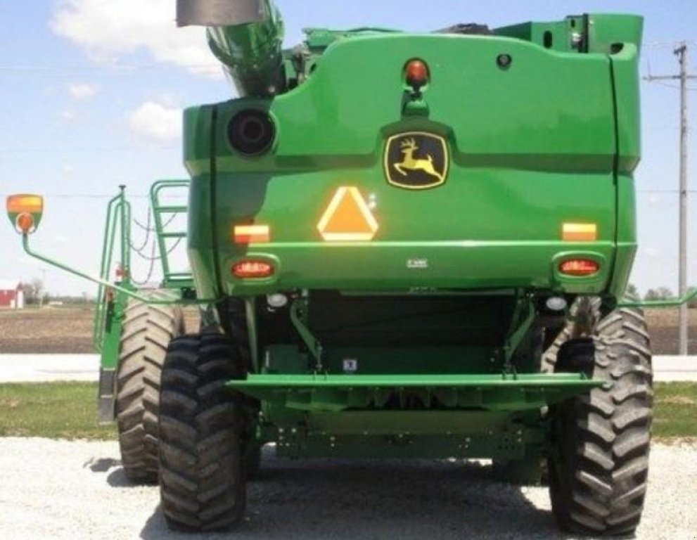 Oldtimer-Mähdrescher typu John Deere S660, Neumaschine v Київ (Obrázek 7)