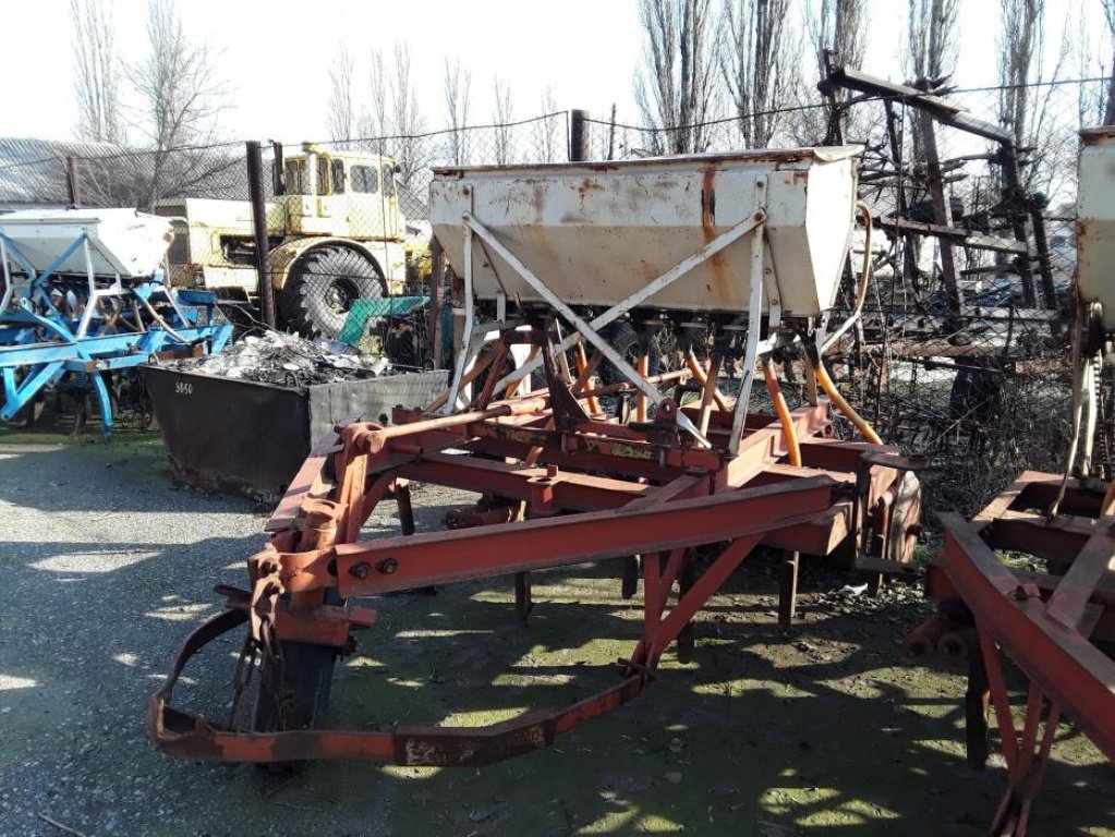 Direktsaatmaschine typu CHERVONA ZIRKA СТС-2,  v Миколаїв (Obrázek 1)