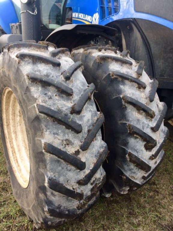 Oldtimer-Traktor a típus New Holland T8.390, Neumaschine ekkor: Пологи (Kép 4)