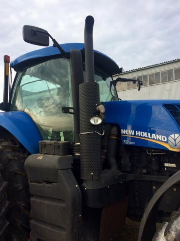 Oldtimer-Traktor a típus New Holland T8.390, Neumaschine ekkor: Пологи (Kép 2)