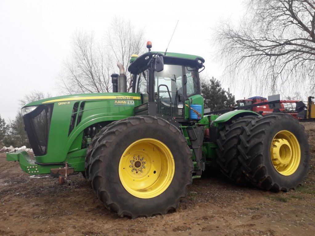 Oldtimer-Traktor des Typs John Deere 9510R, Neumaschine in Суми (Bild 2)