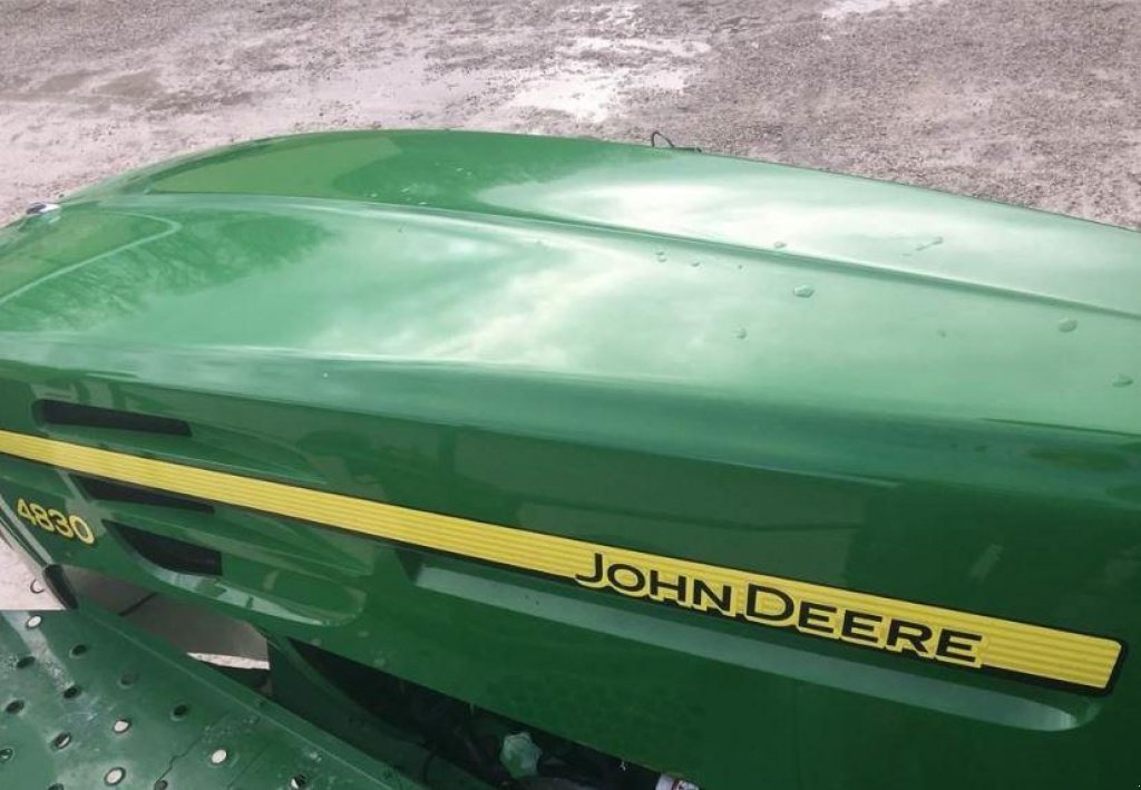 Selbstfahrspritze typu John Deere 4830,  v Біла Церква (Obrázek 3)