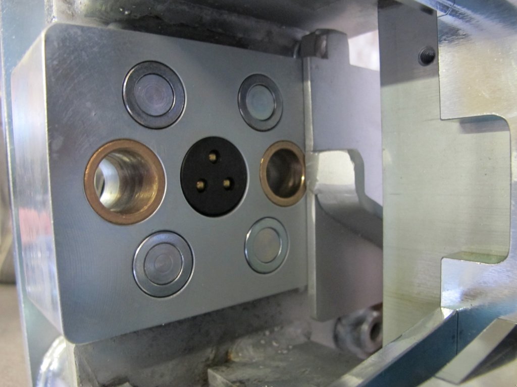 Hoflader a típus Sonstige HIGHSPEED OIL COUPLER, Neumaschine ekkor: Seekirchen (Kép 9)