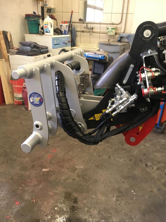 Hoflader a típus Sonstige HIGHSPEED OIL COUPLER, Neumaschine ekkor: Seekirchen (Kép 15)