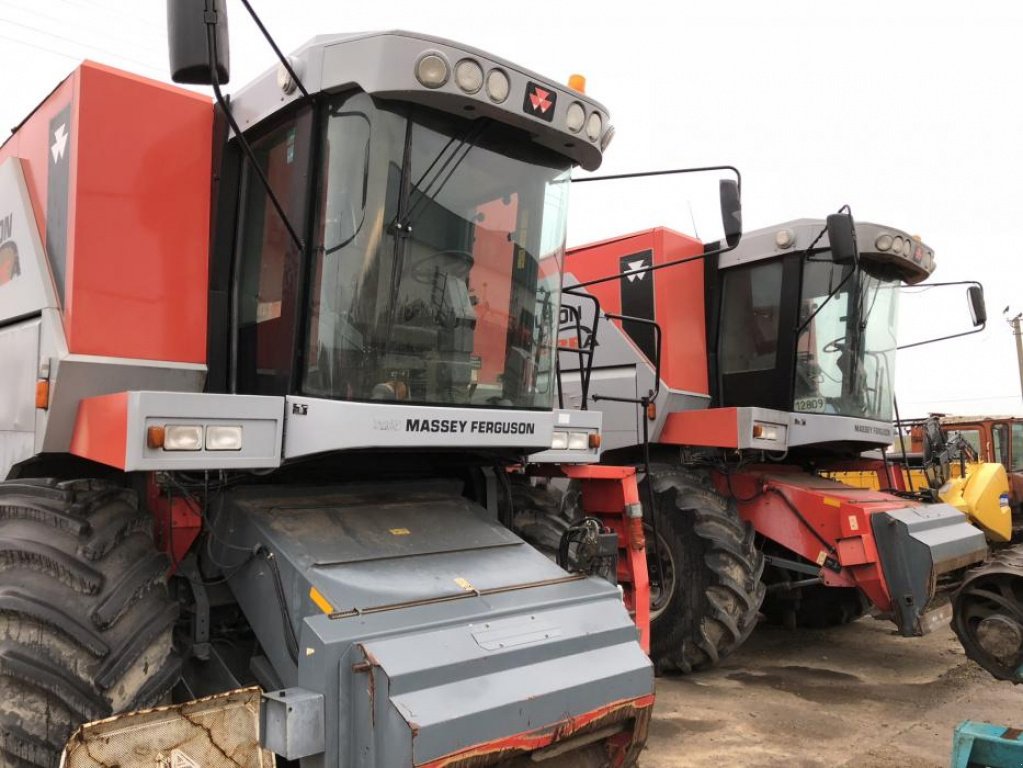 Oldtimer-Mähdrescher des Typs Massey Ferguson 7278 Cerea, Neumaschine in Белгород-Дністровський (Bild 1)