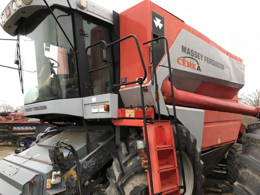 Oldtimer-Mähdrescher des Typs Massey Ferguson 7278 Cerea, Neumaschine in Белгород-Дністровський (Bild 2)