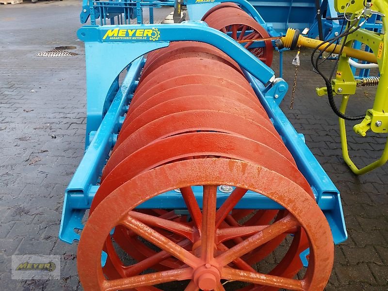 Packer & Walze of the type WM Meyer LFP 16/4, Neumaschine in Andervenne (Picture 5)