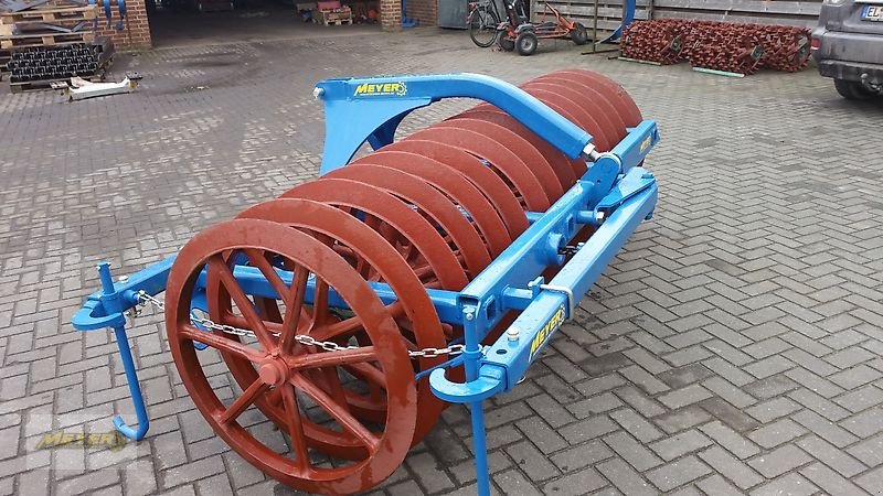 Packer & Walze van het type Meyer Agrartechnik LFWP 16, Neumaschine in Andervenne (Foto 4)