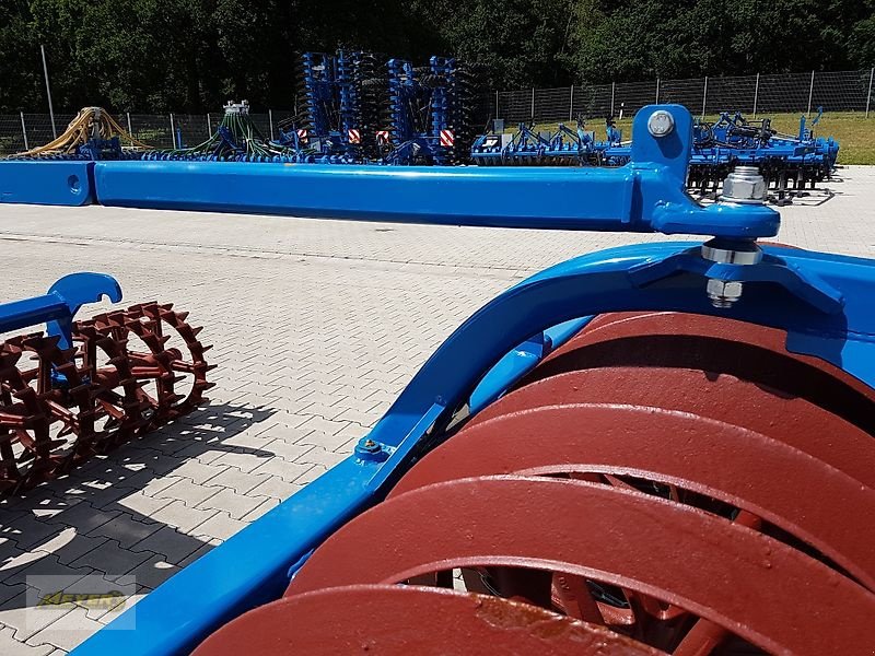 Packer & Walze des Typs WM Meyer WP 15/4 N, Neumaschine in Andervenne (Bild 14)