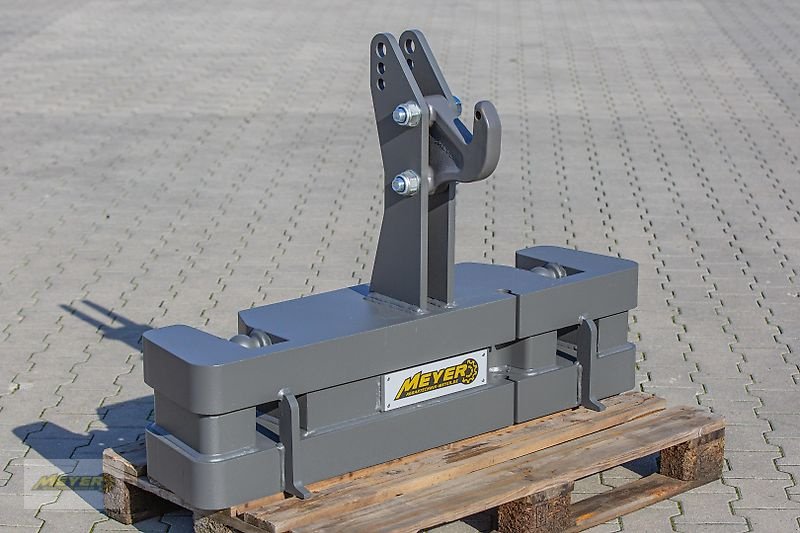 Sonstiges Traktorzubehör типа Meyer Agrartechnik KB 80 Frontgewicht, Neumaschine в Andervenne (Фотография 1)