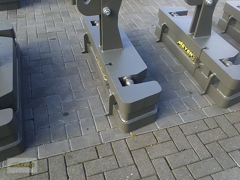 Sonstiges Traktorzubehör Türe ait WM Meyer KB 105 Frontgewicht, Neumaschine içinde Andervenne (resim 5)