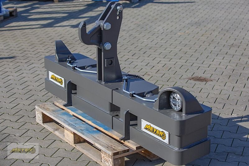 Frontgewicht типа Meyer Agrartechnik KB 145 Frontgewicht ohne Beleuchtung, Neumaschine в Andervenne (Фотография 10)