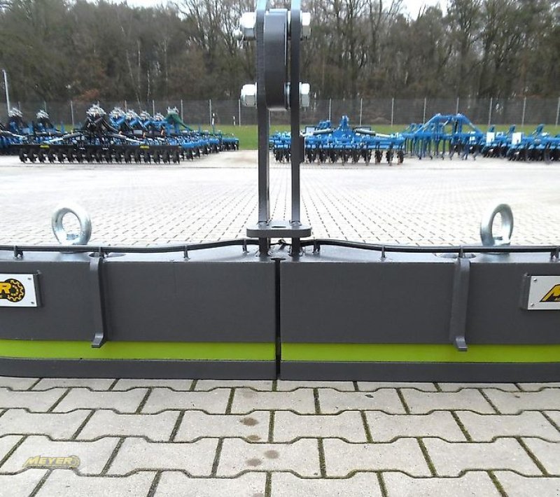 Sonstiges Traktorzubehör a típus WM Meyer UF 800 ZG Frontgewicht, Neumaschine ekkor: Andervenne (Kép 11)