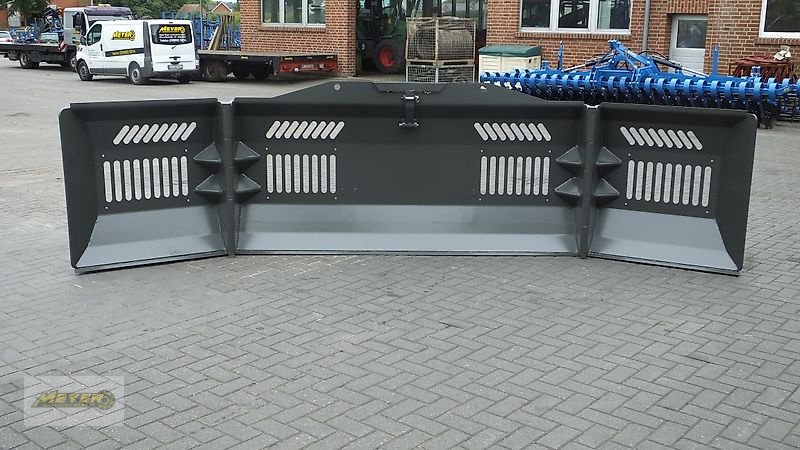 Maisschiebeschild of the type Meyer Agrartechnik PS 4500, Neumaschine in Andervenne (Picture 17)