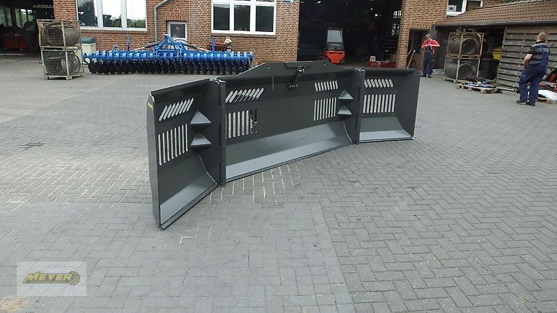 Maisschiebeschild of the type Meyer Agrartechnik PS 4500, Neumaschine in Andervenne (Picture 9)