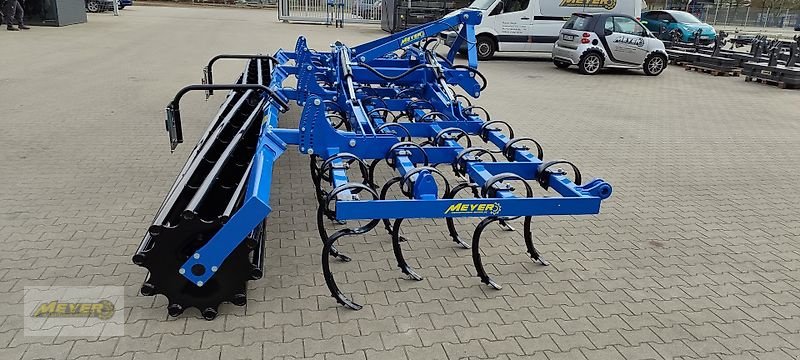 Grubber of the type Meyer Agrartechnik GFH 7500, Neumaschine in Andervenne (Picture 24)