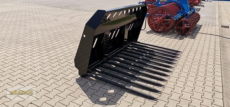 Frontladerzubehör des Typs WM Meyer DSG 12, Neumaschine in Andervenne (Bild 4)