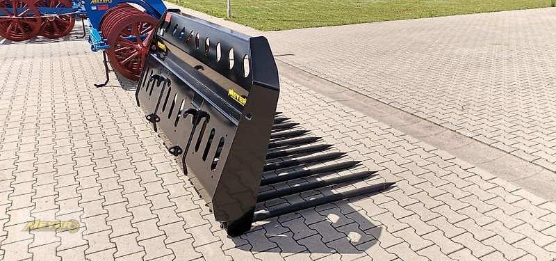 Frontladerzubehör van het type WM Meyer Dung und Strohgabel DSG 13, Neumaschine in Andervenne (Foto 6)