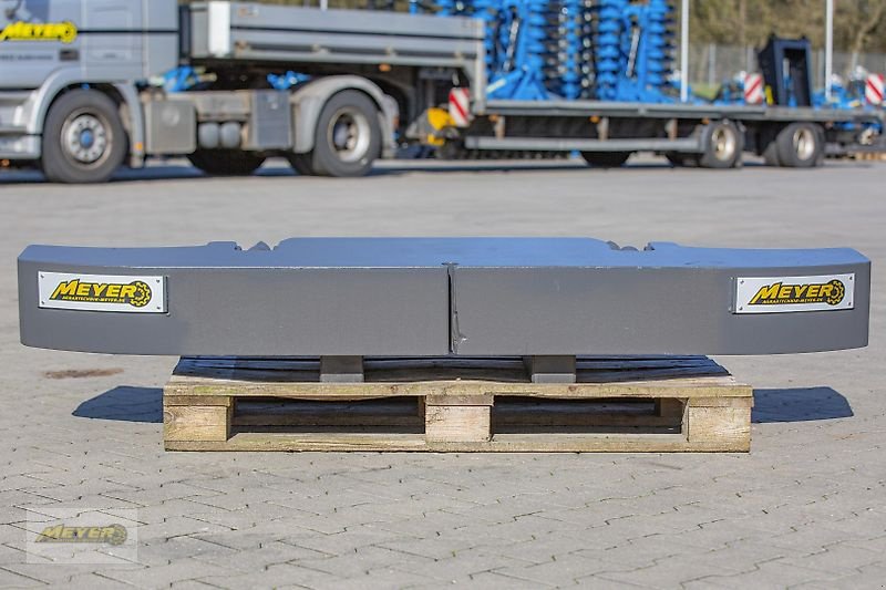 Frontgewicht of the type Meyer Agrartechnik HG 1000 Heckgewicht, Neumaschine in Andervenne (Picture 12)