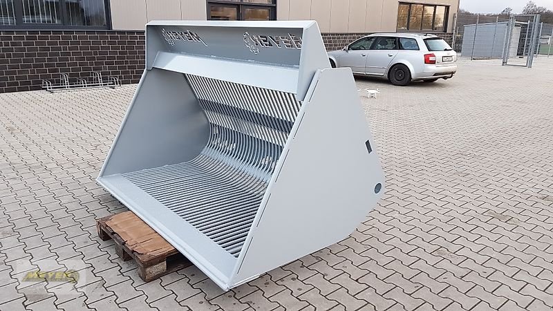 Frontladerzubehör of the type Meyer Agrartechnik KK 2200 Profiline mit Aufsatz Kartoffelkorb/Siebschaufel/Schaufel, Neumaschine in Andervenne (Picture 8)