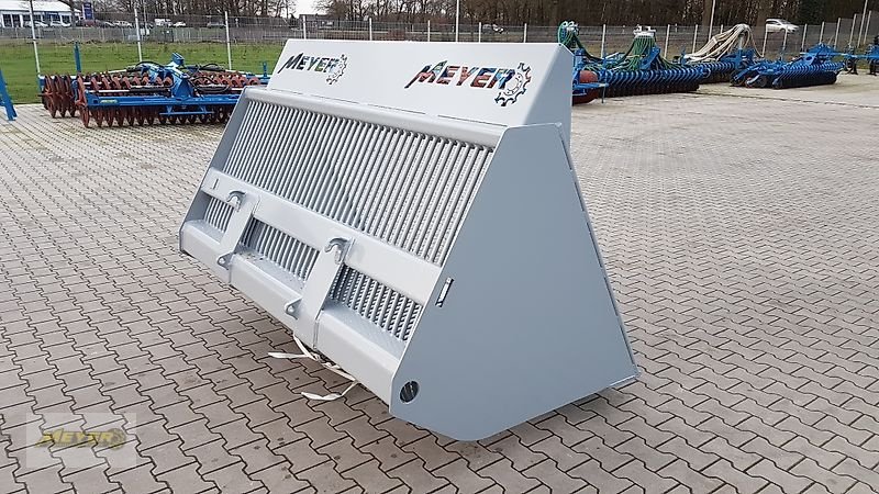 Frontladerzubehör of the type Meyer Agrartechnik KK 2200 Profiline mit Aufsatz Kartoffelkorb/Siebschaufel/Schaufel, Neumaschine in Andervenne (Picture 3)
