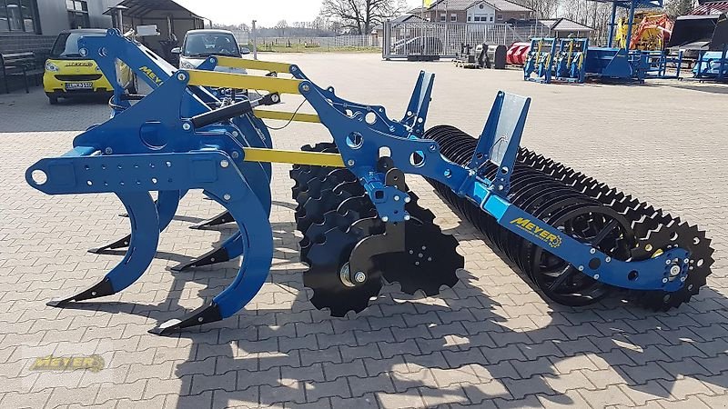 Tiefenlockerer of the type WM Meyer SZ 3000 XXL Sauzahn, Neumaschine in Andervenne (Picture 7)