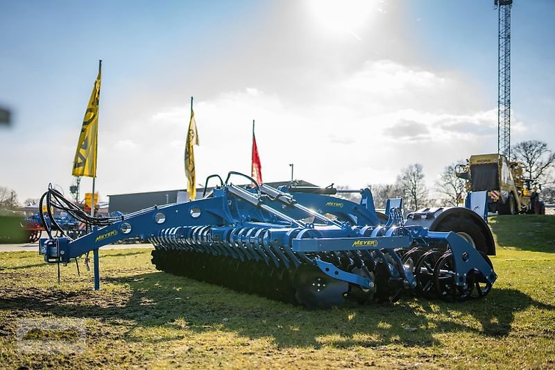 Kurzscheibenegge vrste Meyer Agrartechnik KSE 6000 F Doppel U-Walze, Neumaschine v Andervenne (Slika 1)