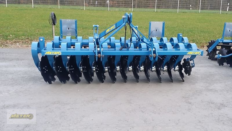 Kurzscheibenegge Türe ait Meyer Agrartechnik KSE 3000, Neumaschine içinde Andervenne (resim 3)