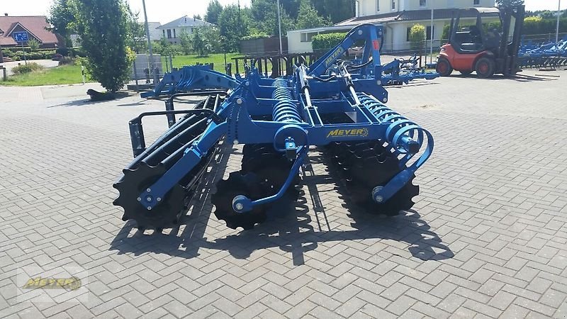 Kurzscheibenegge des Typs WM Meyer KSE 5000, Neumaschine in Andervenne (Bild 21)