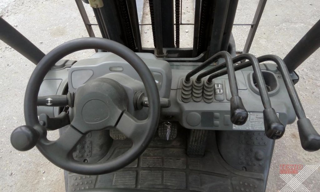 Gabelstapler typu Komatsu FG18,  v Харків (Obrázek 9)