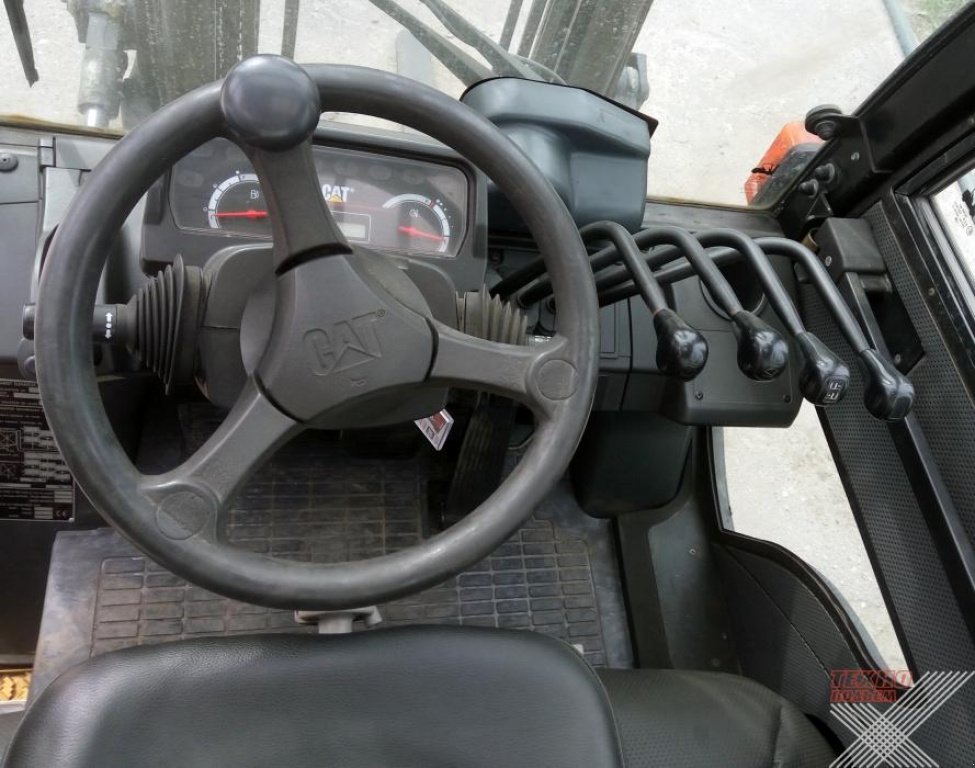 Gabelstapler typu Caterpillar DP25N,  v Харків (Obrázek 7)
