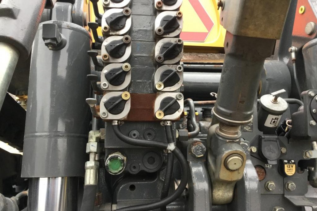 Raupentraktor typu CHALLENGER MT765, Neumaschine v Київ (Obrázek 7)