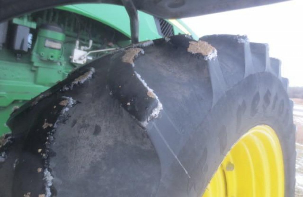 Oldtimer-Traktor typu John Deere 8330, Neumaschine v Київ (Obrázek 7)