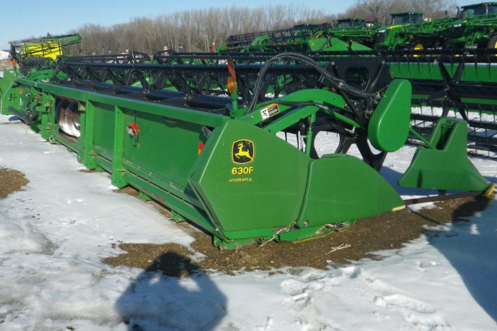 Schneidwerk του τύπου John Deere 630 Hydro Flex,  σε Київ (Φωτογραφία 1)