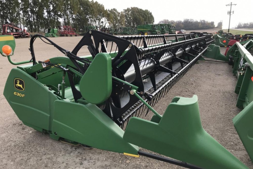 Schneidwerk of the type John Deere 630 Hydro Flex,  in Київ (Picture 1)