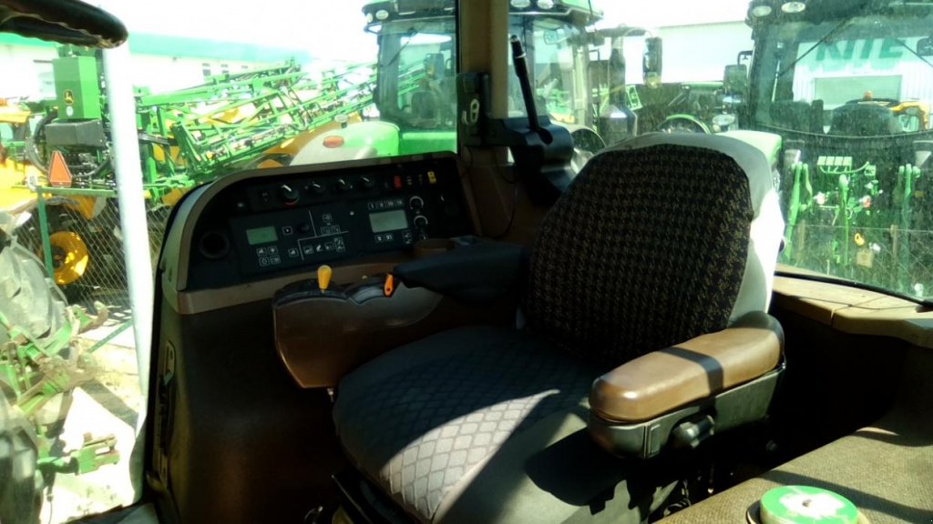 Oldtimer-Traktor typu John Deere 8230, Neumaschine v Київ (Obrázek 5)