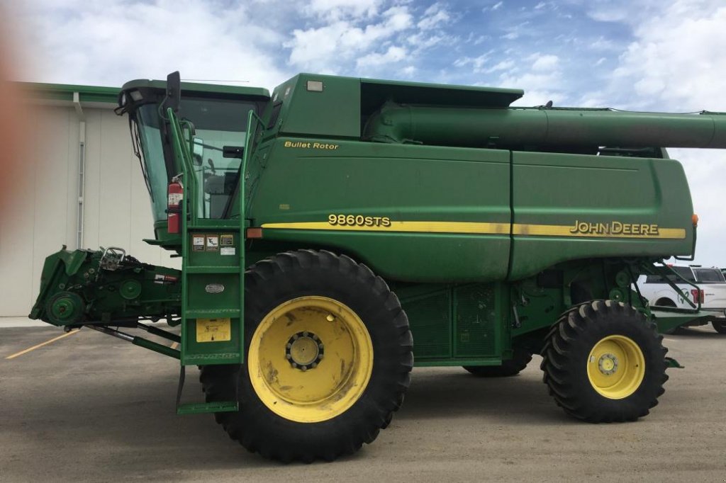 Oldtimer-Mähdrescher typu John Deere 9860 STS, Neumaschine v Київ (Obrázek 8)