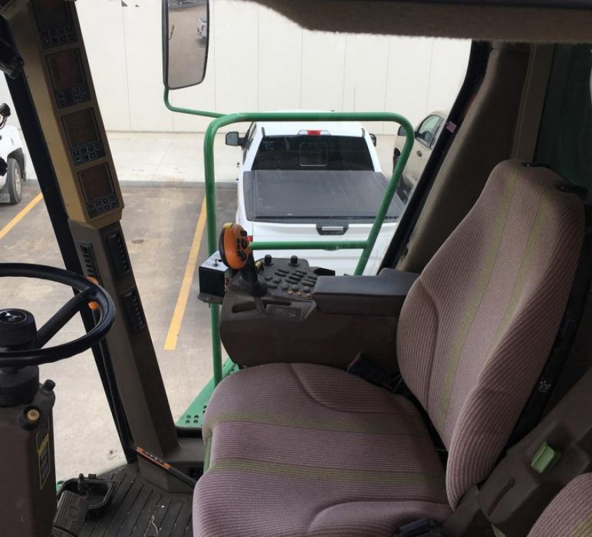 Oldtimer-Mähdrescher typu John Deere 9860 STS, Neumaschine v Київ (Obrázek 9)