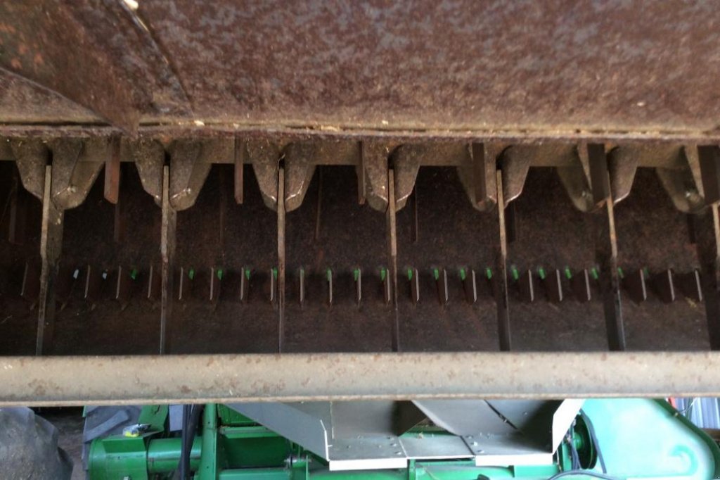 Oldtimer-Mähdrescher del tipo John Deere 9600, Neumaschine In Київ (Immagine 3)