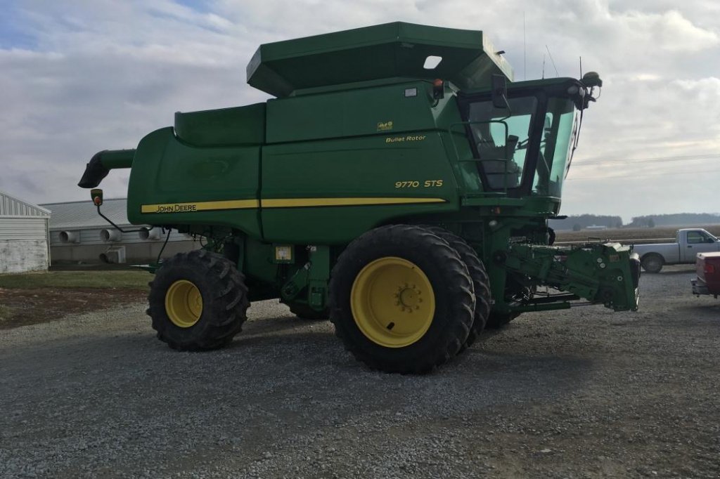 Oldtimer-Mähdrescher typu John Deere 9770 STS, Neumaschine v Київ (Obrázek 2)