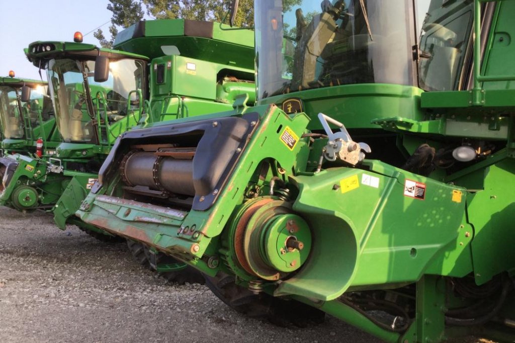 Oldtimer-Mähdrescher typu John Deere 9770 STS, Neumaschine v Київ (Obrázek 5)