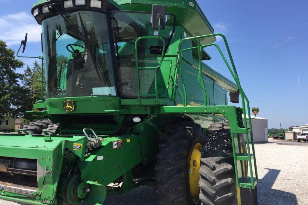 Oldtimer-Mähdrescher typu John Deere 9760 STS, Neumaschine v Київ (Obrázek 1)