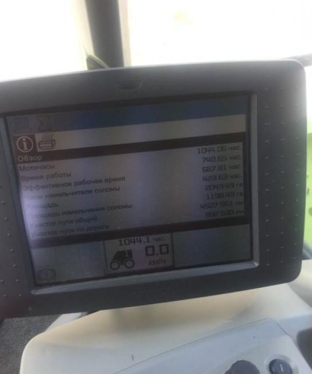 Oldtimer-Mähdrescher des Typs CLAAS Lexion 660, Neumaschine in Пролиски (Bild 2)