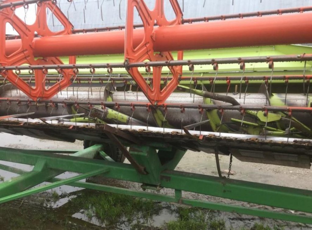 Oldtimer-Mähdrescher typu CLAAS Lexion 550, Neumaschine v Пролиски (Obrázek 10)